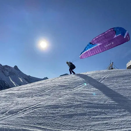 לינה וארוחת בוקר Haus Walch 3*